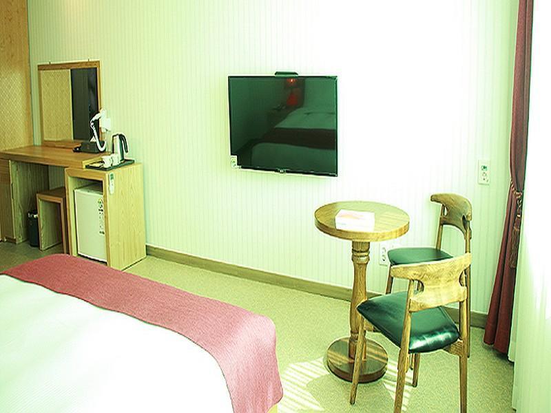 Hotel California Szogüpho Kültér fotó